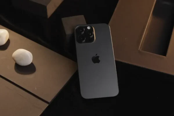 Apple iPhone 16 Pro Max